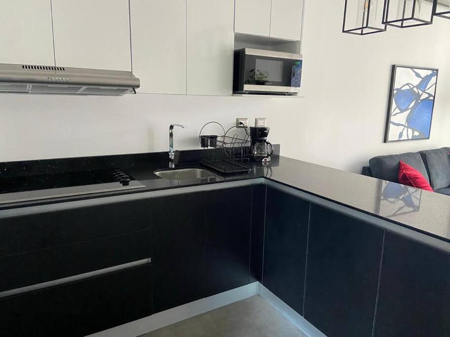 Moderno Apto Shift Zona 16, Cerca De Embajada Eeuu Y Explanada Cayala Guatemala City ภายนอก รูปภาพ